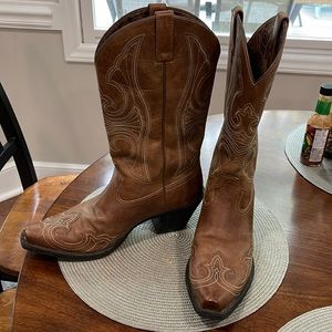 Ariat Women’s Boots